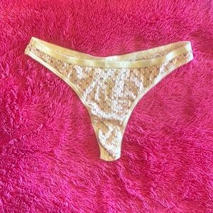 Victoria’s Secret thong (y2k)